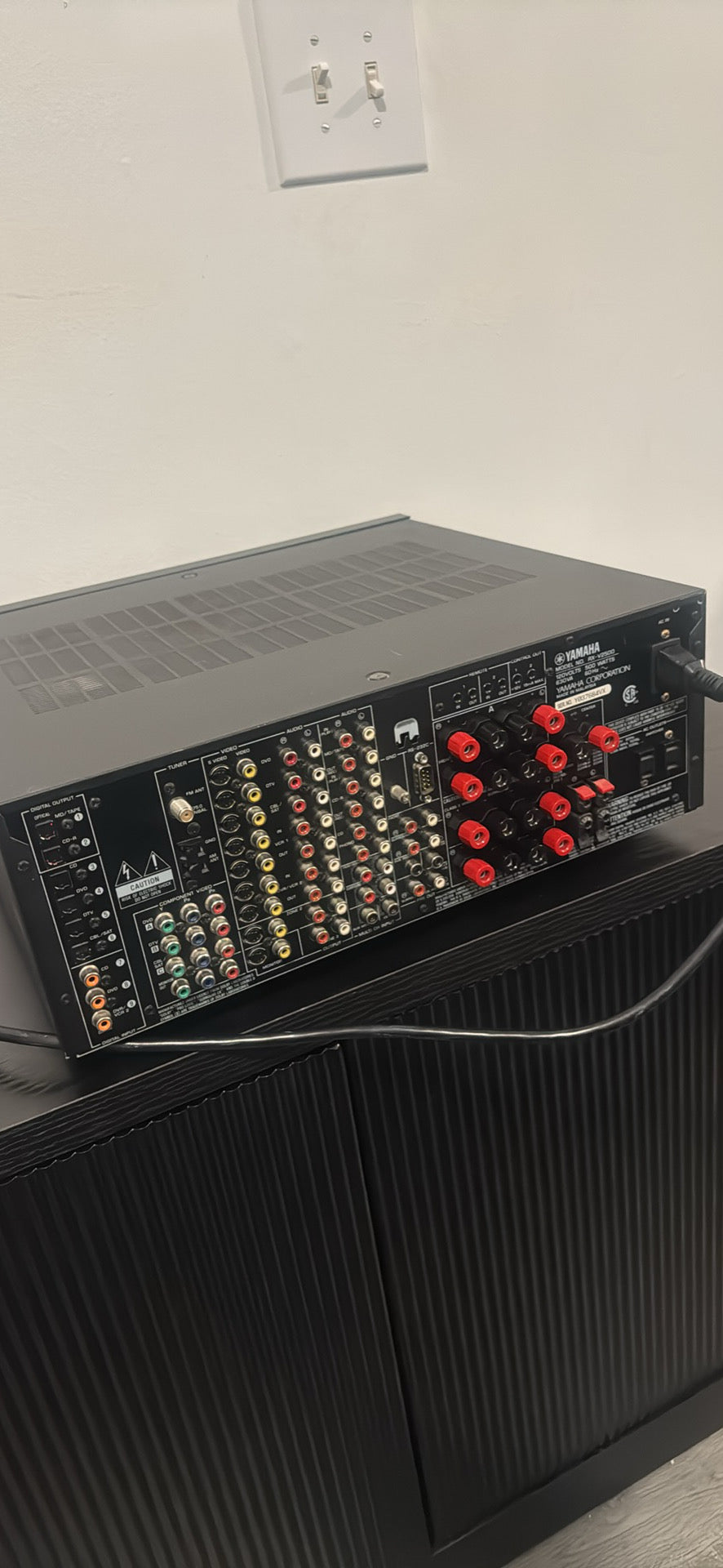 Yamaha RX-V2500 – High-End 7.1 Channel A/V Receiver - Flagship Model