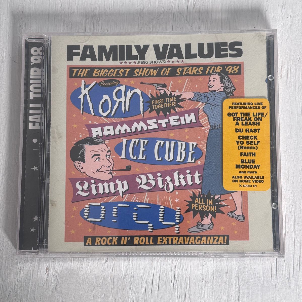The Family Values Tour - Korn, Ice Cube, Various