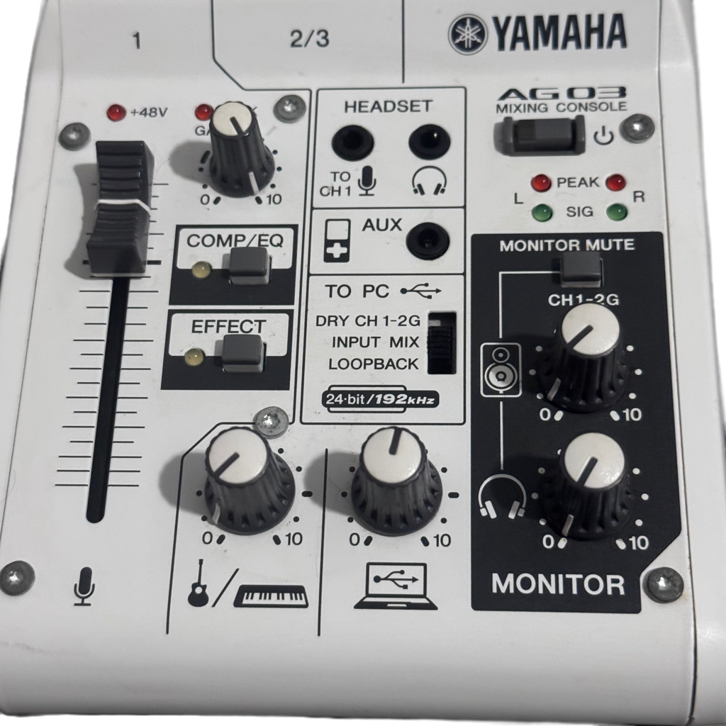 Yamaha Corporation AG03 Mixing Console / Board - Excellent Condition